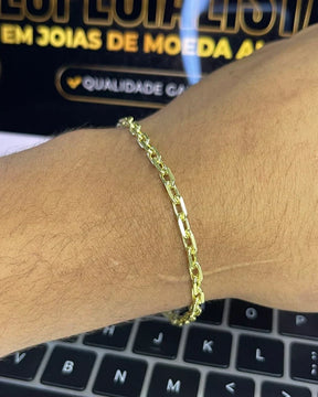 PULSEIRA CADEADO DE QUINA 4MM